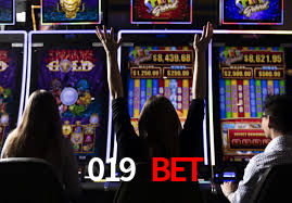 Descubra o Mundo do Cassino Online com 019 Bet